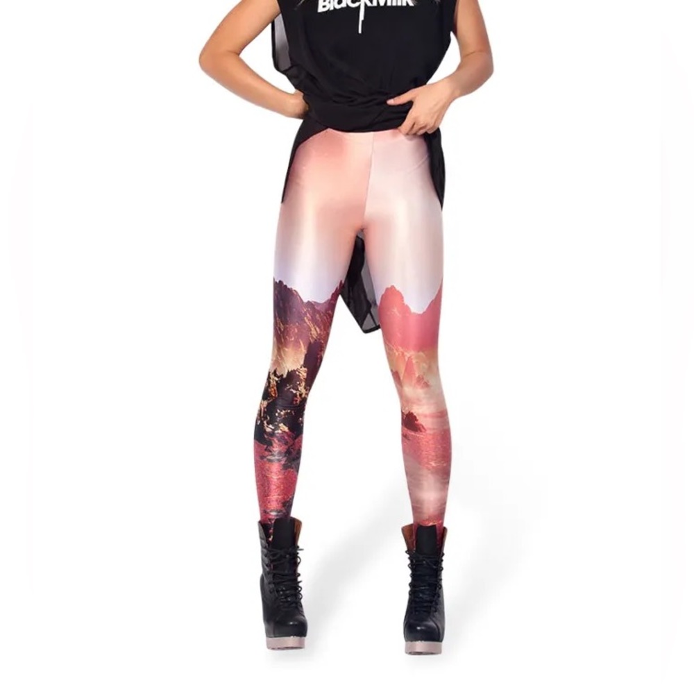 Blackmilk Mountains of Mars Leggings